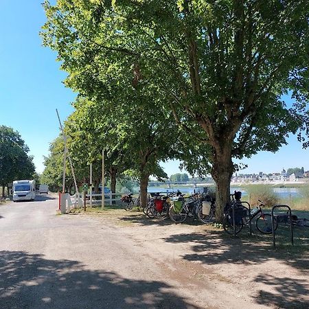 Camping La Maltournee Sigloy Bagian luar foto